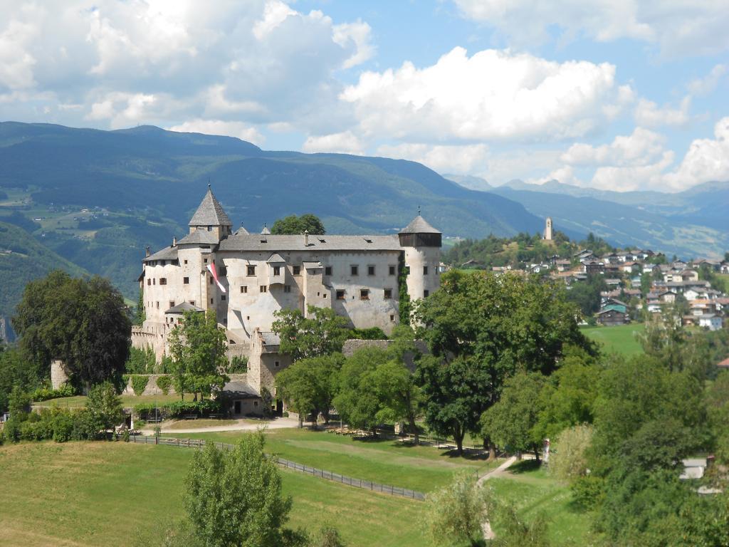 Hotel Ansitz Jakoberhof Urtijëi Dış mekan fotoğraf